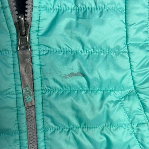 The North Face Reversible Mossbud Swirl Insulated Vest Girls Size 6 Youth - Picture 7 of 14